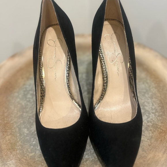 Jessica Simpson Eye Catching Black Suede with Gold Snakeskin Embellishment - Picture 4 of 7